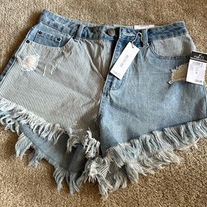 Jean shorts! Size 4, NWT!